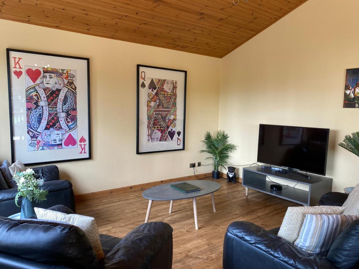 Chalet Copper Beech With Hot Tub Cupar